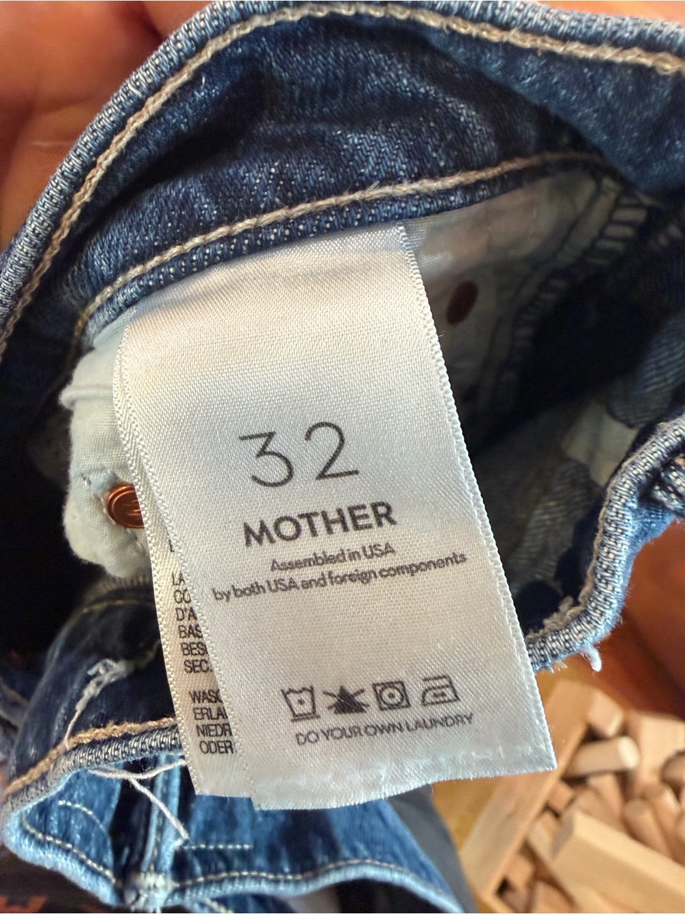 MOTHER Wide-Leg Dark Blue Jeans - Picture 15 of 15